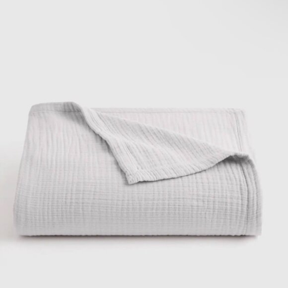 NWT QUINCE Organic Airy Gauze Blanket King/Cal King Light Grey - Picture 1 of 4